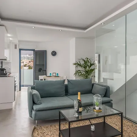 Torreon Frente Al Mar